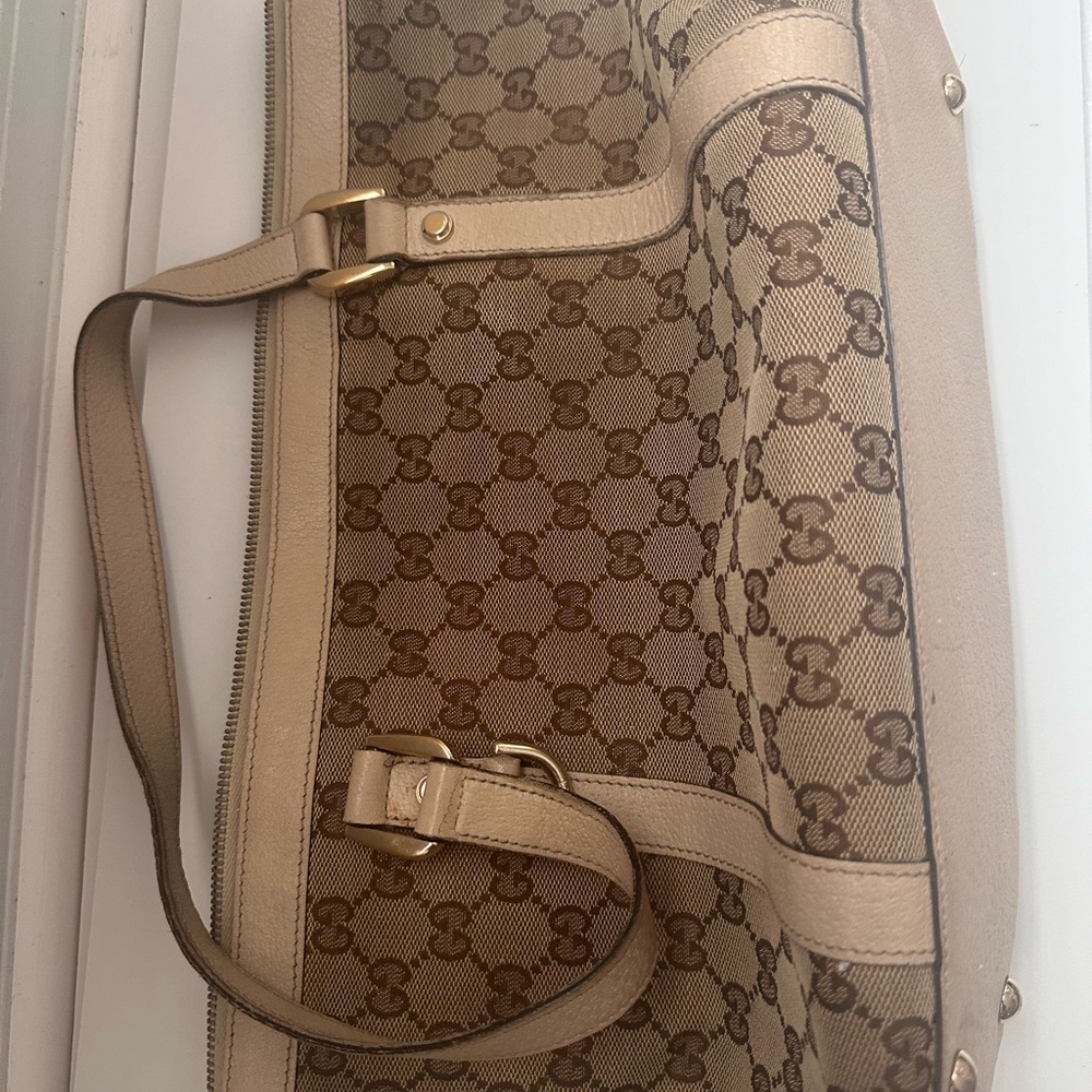 Authentic Gucci GG Canvas Tote Bag – Classic Monogram – Tan Leather Trim - Picture 15 of 15